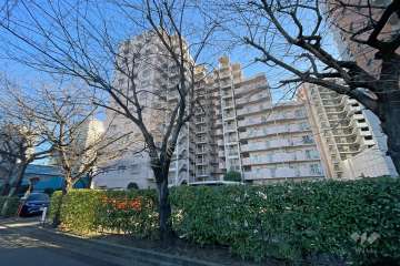 東急ドエルアルス千住の外観（北東側から）