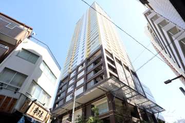 ステーションプラザワーの外観（西側から）