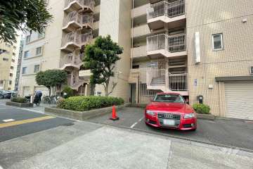 敷地内駐車場（屋外平面式）