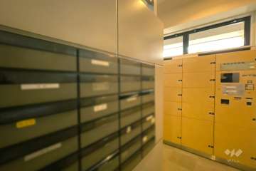 宅配ボックスと共用ポスト