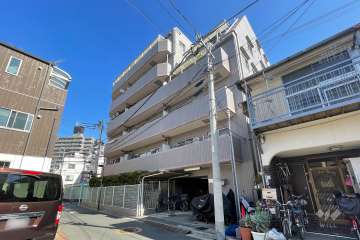 日神パレステージ三ノ輪の外観（南西側から）