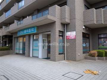 1階に店舗部分があります。
