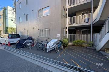バイク置き場