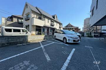 敷地内駐車場（屋外平面式）