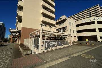 敷地内駐車場（屋外機械式）