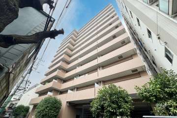 ジェイシティ西日暮里の外観（南側から）