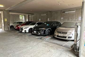 敷地内駐車場（屋内機械式）
