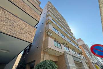 セザール西日暮里の外観（北西側から）