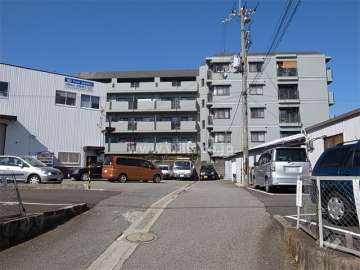 セントラル池田石橋の外観（南側から）