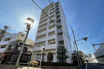 ウィルローズ三ノ輪の外観（北東側から）