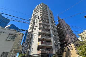 アークプラザ荒川公園の外観（東側から）