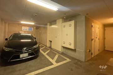 敷地内駐車場（屋内平面式）