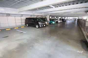 敷地内立体駐車場（屋内平面式）