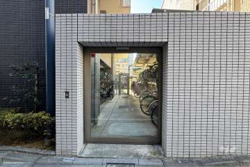 駐輪場の出入り口