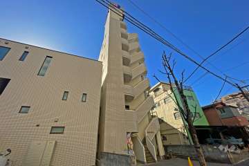 パールシティ町屋の外観（北東側から）