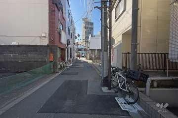 敷地東側の前面道路　