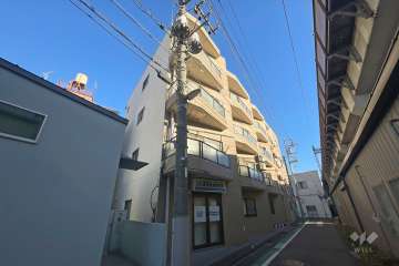 サザンパレス西日暮里の外観（南側から）