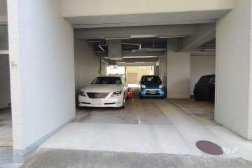 敷地内駐車場（屋内平面式）