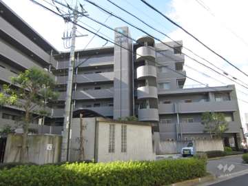 エーベル池田の外観（東側から）