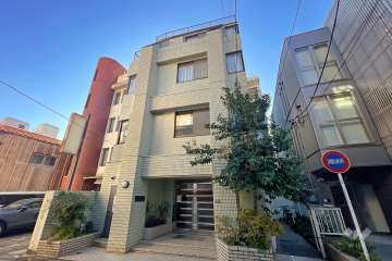 プエルト西日暮里の外観（北西側から）