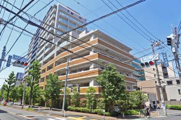 クレヴィア南千住の外観（南東側から）