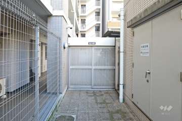 駐輪場（ロボットゲート付き）