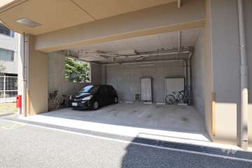 敷地内駐車場（屋内平面式）