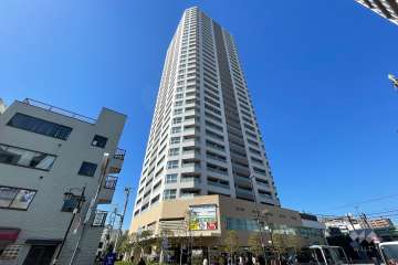 アトラスブランズタワー三河島の外観（南東側から）