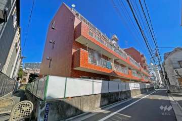 ユニライフ三ノ輪の外観（南西側から）