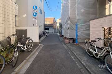 敷地北側の前面道路　