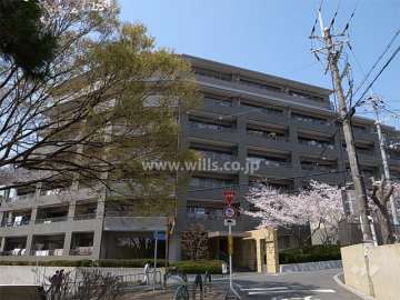 パークハイム池田ヒルズガーデンの外観（東側から）