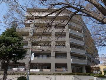 パークハイム池田ヒルズガーデンの外観（南側から）
