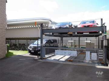 敷地内駐車場（機械式と平面式とがあります。）