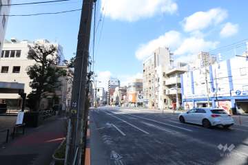 敷地の北側前面道路（東側から）-(1)