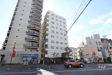 ジュネシオン西日暮里の外観（北東側から）