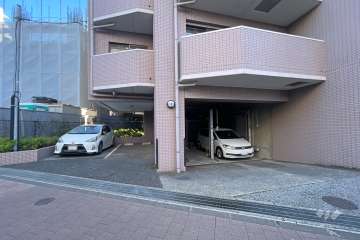 敷地内駐車場（屋外平面式・屋内平面式・屋内機械式）