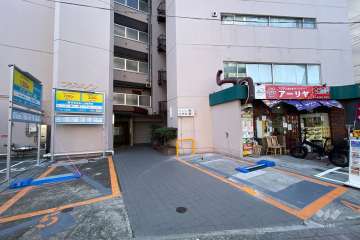 敷地内のコインパーキング