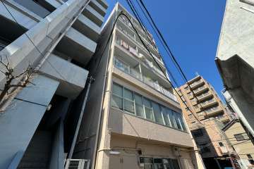 メゾン尾久の外観（南東側から）