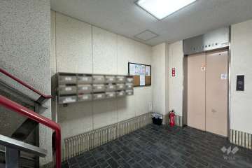 エントランスホール