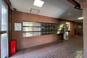 エントランスホール　