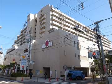 フロンテージ池田（サンシティ池田）の外観（南西側から）