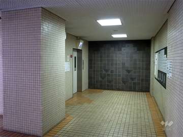 エントランスホール