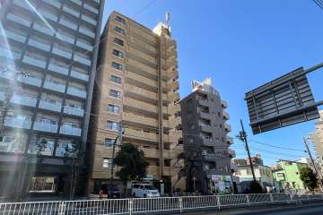 ライオンズマンション三河島第2の外観（北東側から）