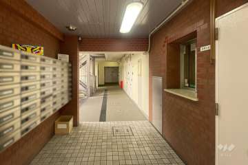 エントランスホール