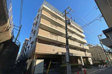 シーズガーデン日暮里パークウエストの外観（北西側から）