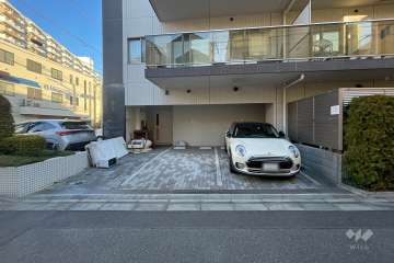 敷地内駐車場（屋外平面式）