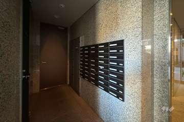 宅配ボックスと共用ポスト