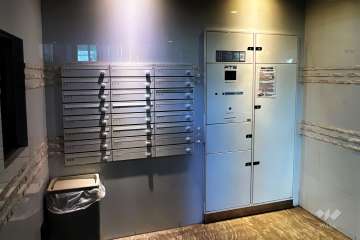 宅配ボックスと共用ポスト