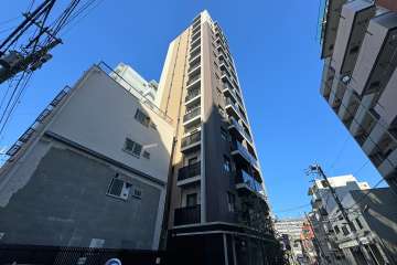 オープンレジデンシア日暮里ｅｓｔの外観（南東側から）