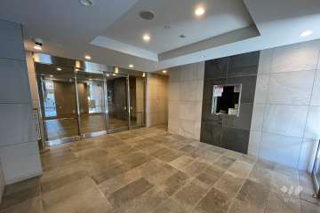 エントランスホール